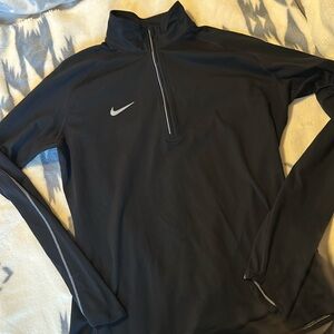Nike top